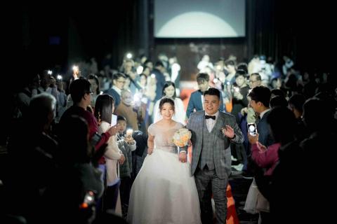 Tina|千千 婚禮企劃主持|婚禮顧問|春酒尾牙 -  Tina|千千 婚禮企劃主持|婚禮顧問|春酒尾牙 -