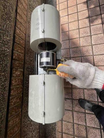 星丞空調工程行 - 吊隱式風鼓上油