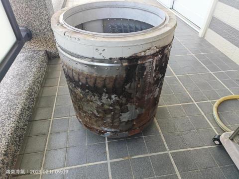 溫長運 - 洗衣機內桶清洗前 溫長運 - 洗衣機內桶清洗前