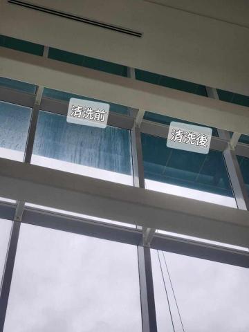 江燦輝 - 大樓玻璃清洗前後明顯對比