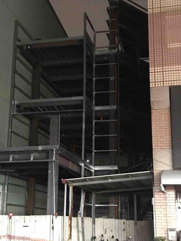 大熊工程/黑熊 - 