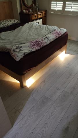 張順安 - 床下自動感應照明