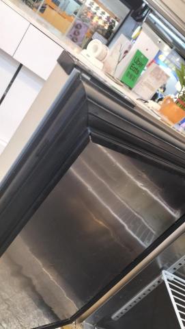 簡宇 - 工作台門條更換完成圖