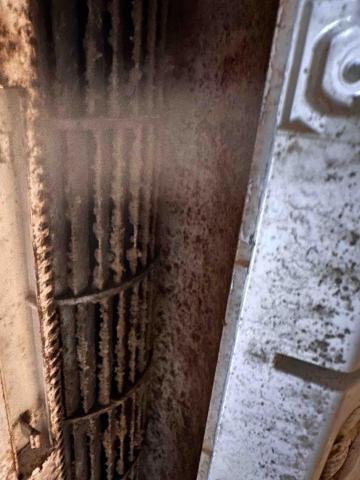 星丞空調工程行 - 出風口的清洗前