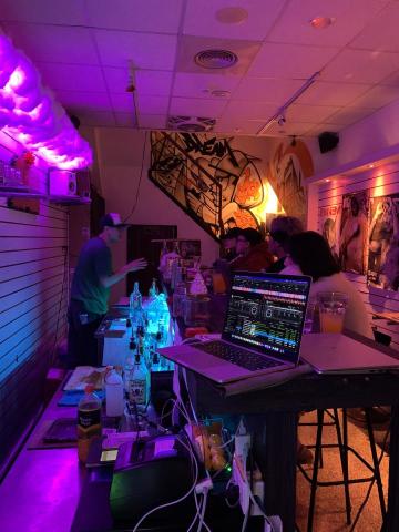 信義如夢酒吧 - 如夢酒吧駐店Dj