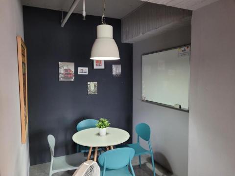 梵桓管理顧問企業社 - 小會議室