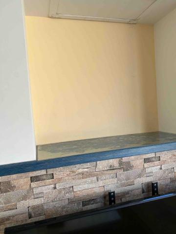 上尚油漆 - 仁愛路二段套房全室油漆
電視牆跳色得利乳膠漆太浩石橙色