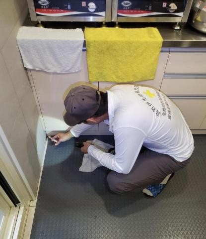 喜若伊生物科技有限公司 - 除蟲（蟑螂点藥）