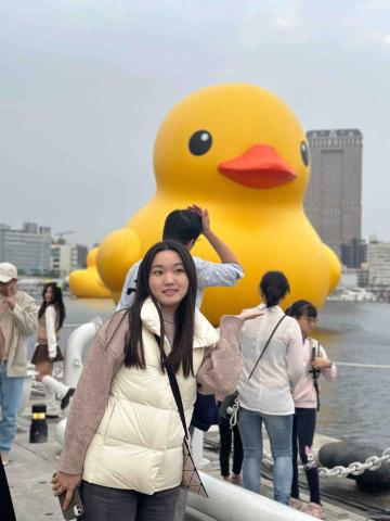 提供行銷學服務的專家Jenny