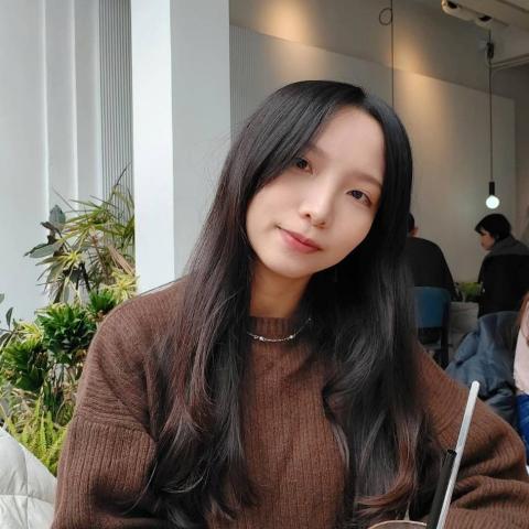 提供高雄衝浪教學服務的專家江佳蓉