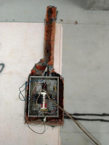 水電打石，民宅打石，粗工 - 電源箱配置