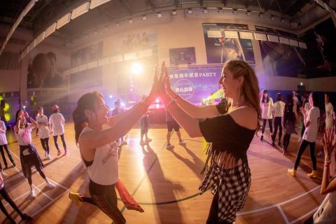 金賞燈光音響活動工程 - 運動中心活動統籌規劃、異業合作、視覺設計、燈光音響工程與舞台設備