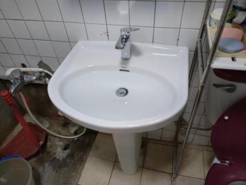 蘇 榮海 - 長腳臉盆組裝/拆除