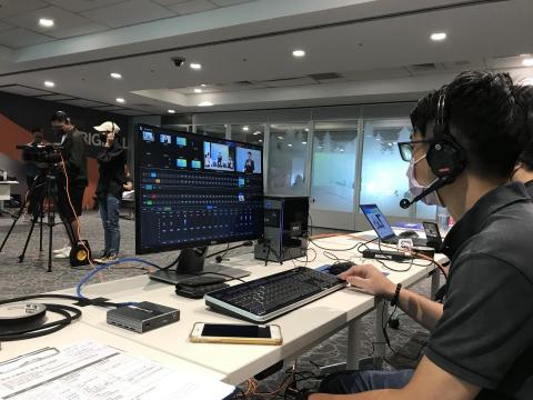 新高文創有限公司 - 主辦：經濟部中小企業處。網路直播現場