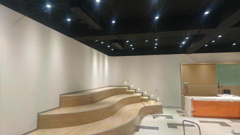 蘇 榮海 - 軌道燈照明系統施作（學校教室）