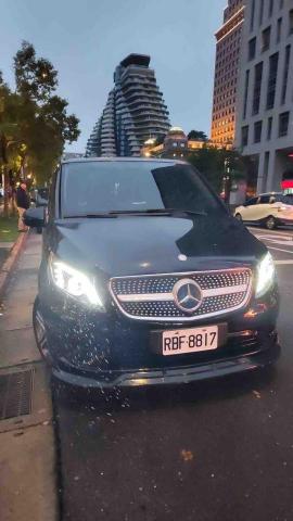 葉哲嘉 - 車頭照