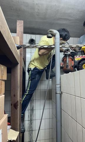 戶戶通-專業通水管 | 通馬桶 |各式水管堵塞 - 地下公共管道疏通
0955-654-039 謝先生
加賴:電話搜尋 0955654039 戶戶通-專業通水管 | 通馬桶 |各式水管堵塞 - 地下公共管道疏通
0955-654-039 謝先生
加賴:電話搜尋 0955654039