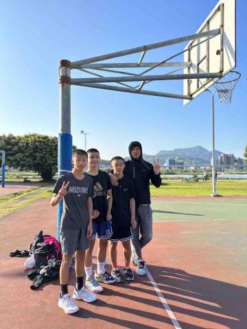 主宰全場Coach Leo -  主宰全場Coach Leo -