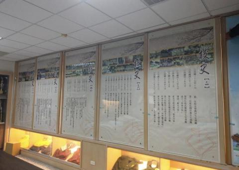 鈺品企業 - 太平國小校史室貼圖施工:余建錩
排版:康惠菁 鈺品企業 - 太平國小校史室貼圖施工:余建錩
排版:康惠菁