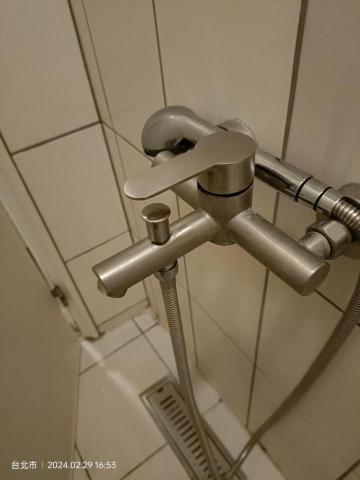 唯舜居家水電 - 更換淋浴龍頭