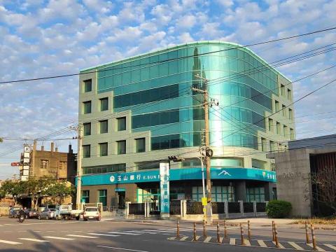 陳柏宇 - 沙鹿玉山銀行