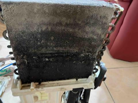 Vicent - 除濕機使用多年堵塞