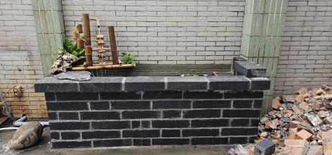 圓禧景觀有限公司 - 水池砌磚施作