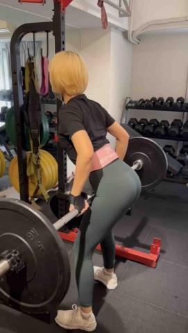 Polly自由教練 - 槓鈴划船