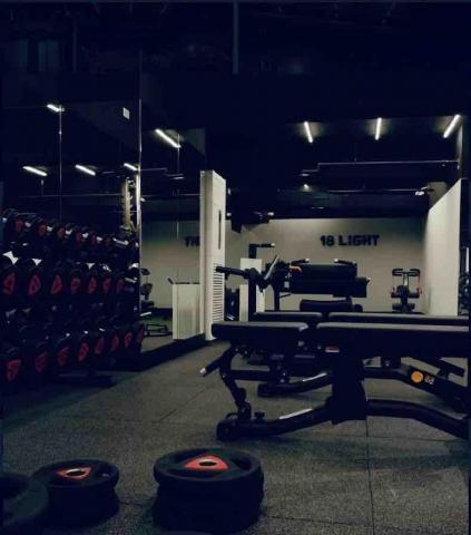 浩羽 物理治療師&私人教練 - 