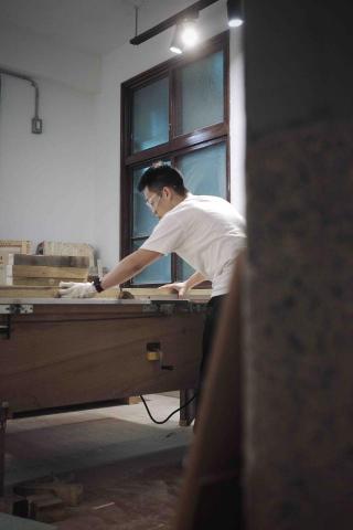 Jireh Consulting Agency - 木作櫃檯｜設計、 製作、配電