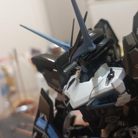 提供pg股價服務的專家暗影