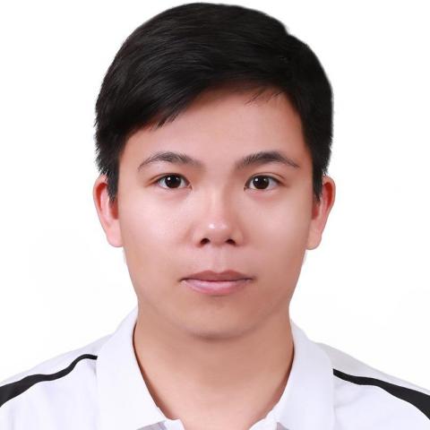 提供印鑑章服務的專家葉弘章（Lucas）