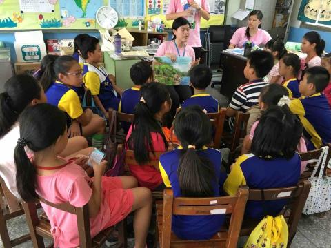 Nicole - 英語營-講故事時間