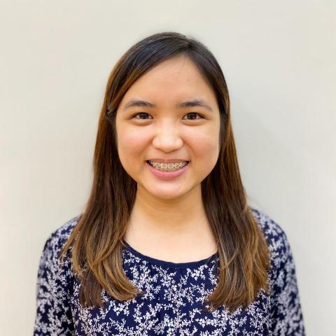 提供營利所得服務的專家曾韋潔