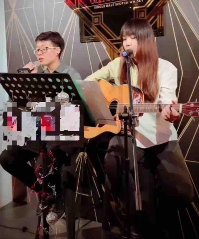 葉阿雞 -  葉阿雞 -