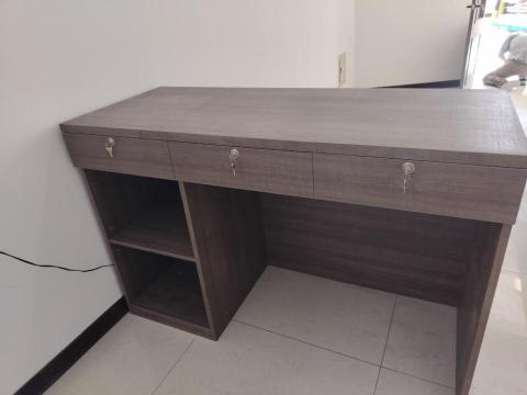 歐莉威木作工坊 - 