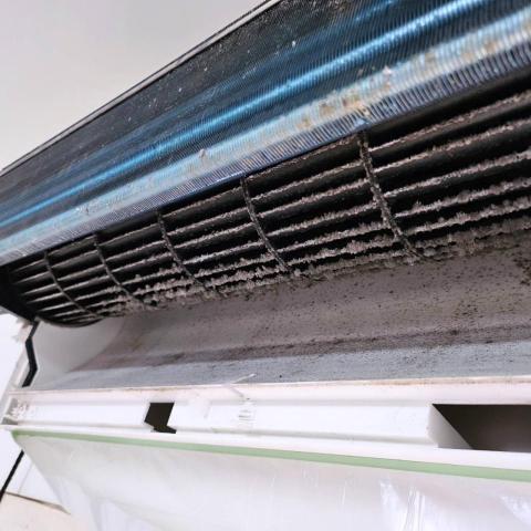 淨時光空調清洗 - 清洗前