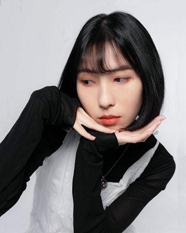 Reina - 個人寫真