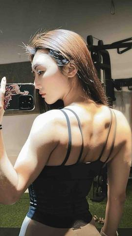 YuuSii.L _Debbie - 教練本人