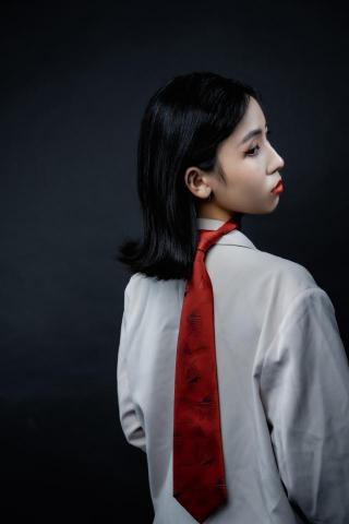 Reina - 服飾配件