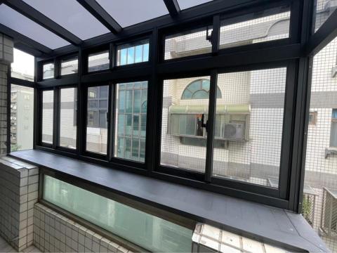 世傑鋼鋁門窗 范先生 -  世傑鋼鋁門窗 范先生 -