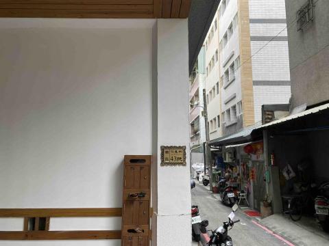 文彩油漆工程行 - 