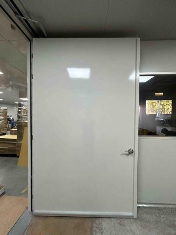 築峰門片安裝 - 防火門 築峰門片安裝 - 防火門