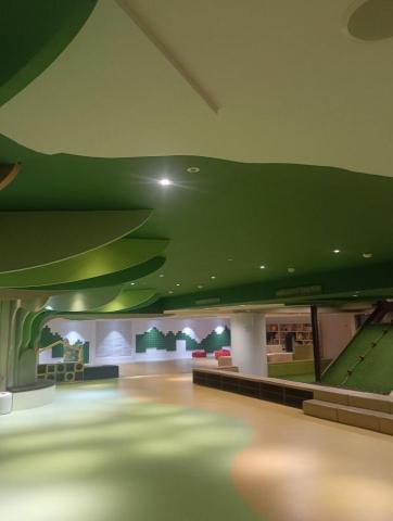 詹凱喻 - 綠色乳膠漆施作