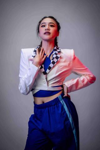 熊熊老師-成人兒童mv、流行有氧、啦啦舞蹈、尾牙婚宴 - 