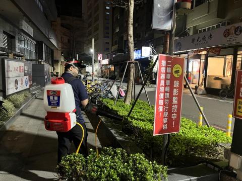 永欣病媒防治有限公司 - 百貨公司戶外維護消毒