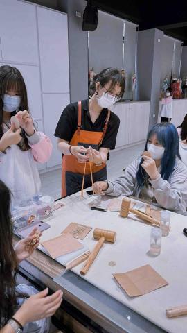 周姿妤 - 皮件教學課程 周姿妤 - 皮件教學課程