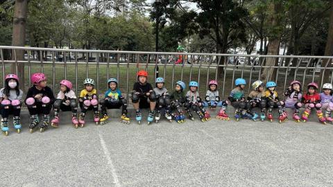 董教練直排輪 - 一群可愛又愛運動的小朋友