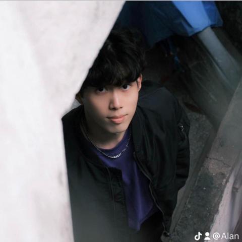 提供板橋國小服務的專家謝宇倫