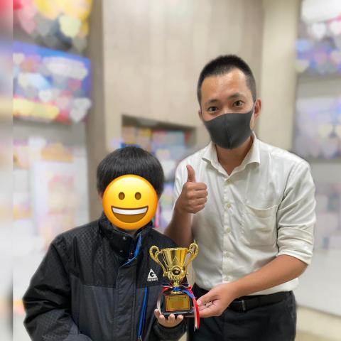 提供板橋兒童圍棋服務的專家阿凱老師